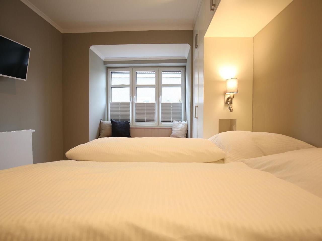 Kleine Charlotte - Traumwohnung Mit Terrasse Fuer 4 Personen Wangerooge Ngoại thất bức ảnh